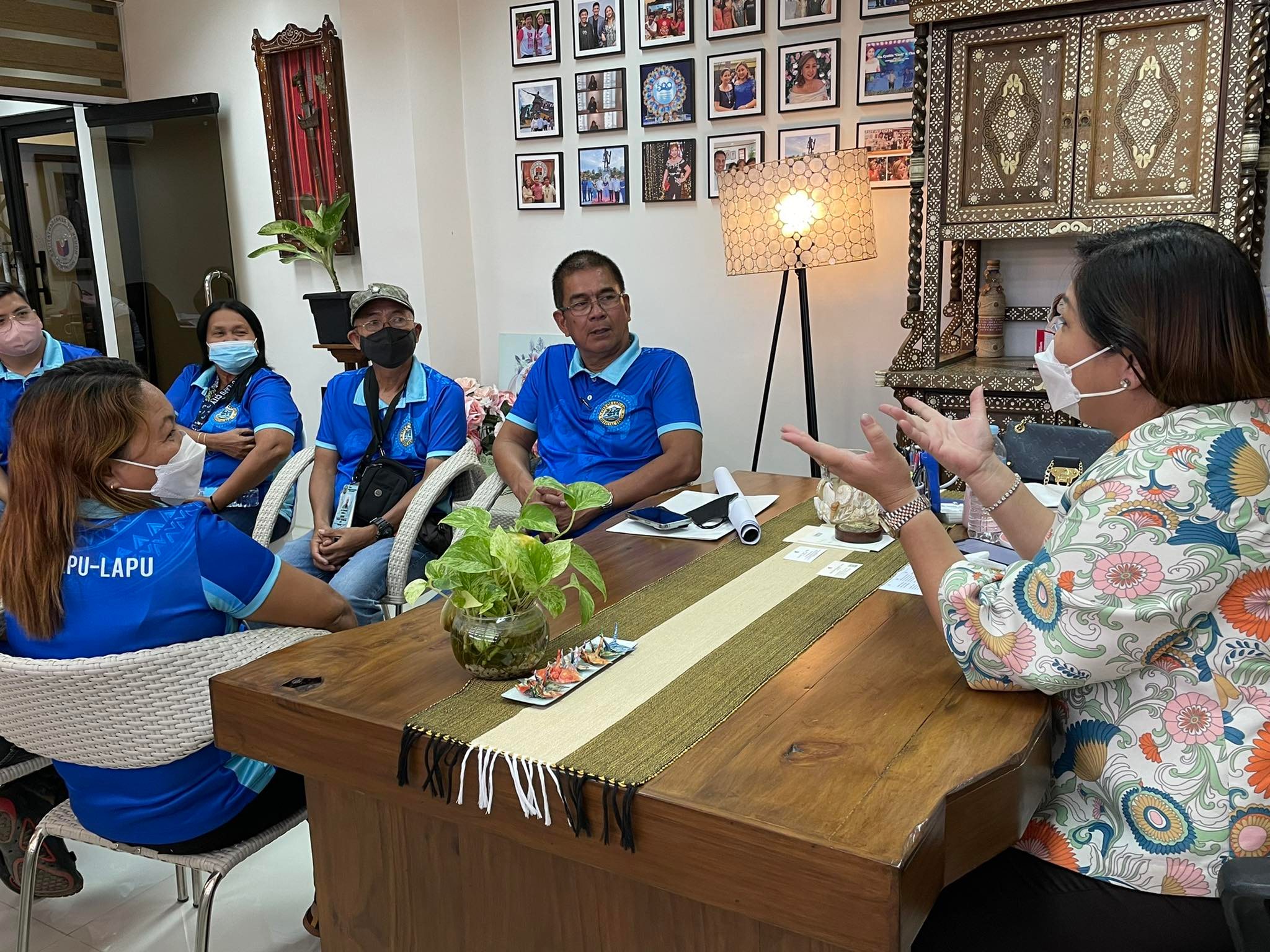 LapuLapu City plans to put up own floating cottages near Liberty