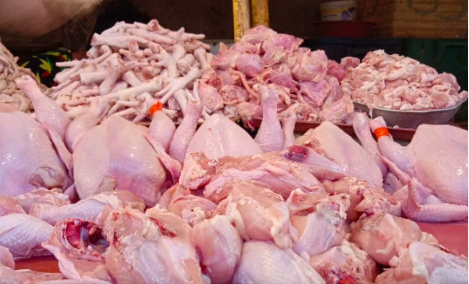 Central Visayas posts highest inflation rate, at 5.7% in June. The prices of chicken in Cebu markets have stabilized after the suppliers have resumed their delivery of dressed chicken after a week of stopping operations due to NMIS reevaluation. | CDN Digital File Photo