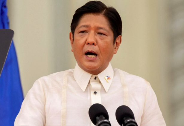 FILE PHOTO: President Ferdinand “Bongbong” Marcos Jr., during the inauguration ceremony at the National Museum in Manila, Philippines, June 30, 2022. REUTERS/Eloisa Lopez/File Photo
