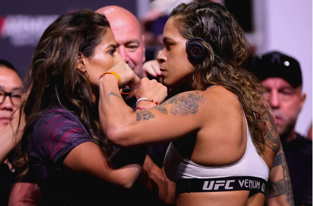 (L-R) Julianna Pena and Amanda Nunes of Brazil face off during the UFC 277 ceremonial weigh-in at American Airlines Center on July 29, 2022 in Dallas, Texas. Carmen Mandato/Getty Images/AFP (Photo by Carmen Mandato / GETTY IMAGES NORTH AMERICA / Getty Images via AFP)
