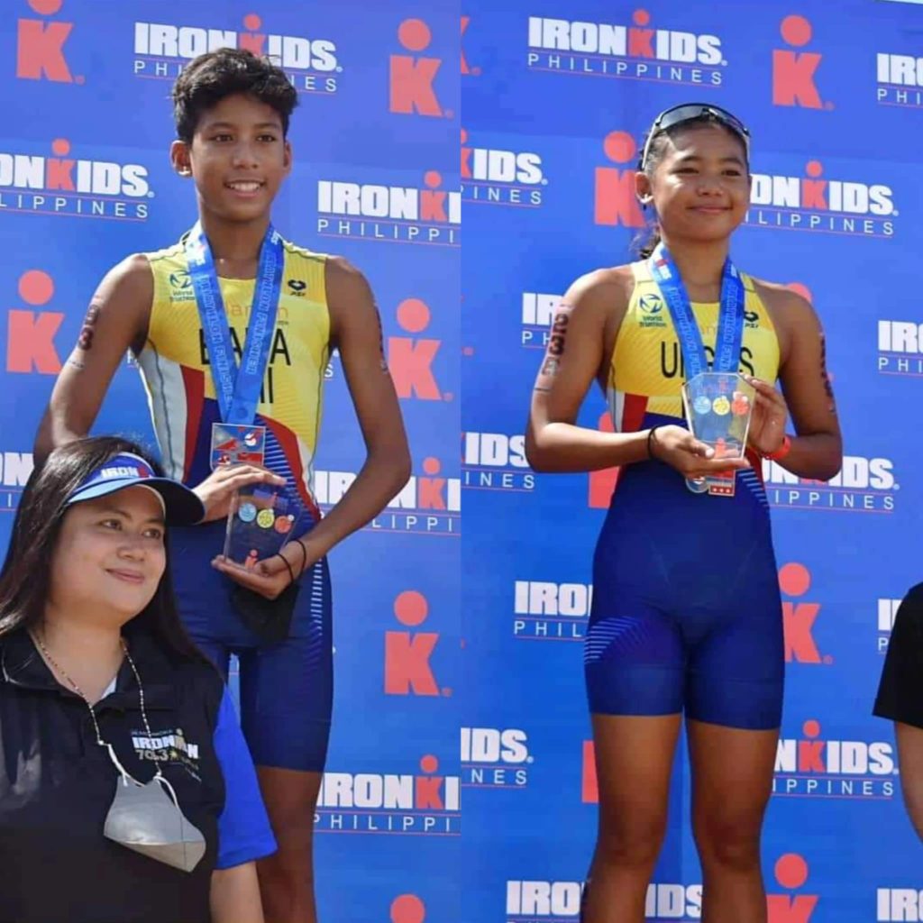 BADA, UNGOS TOP 13-14 YEARS OLD CATEGORY OF IRONKIDS PHILIPPINES. Darryl Bada (left) and Adrian Ungos of the Philippine developmental triathlon team top the 13-14 years old category of the Ironkids Philippines at the Mactan Newtown in Lapu-Lapu City today, August 6. | Glendale G. Rosal