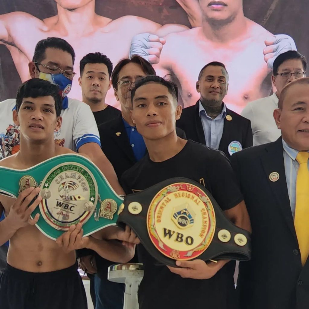 Reymart Gaballo (right) holds the WBO regional belt, while his opponent Ricardo Sueno holding the WBC regional belt after passing their official weigh-in in General Santos City on Friday, Oct. 28, 2022 for their bout on Saturday, Oct. 29, 2022. | Photo from Sanman Boxing Gym Facebook Page