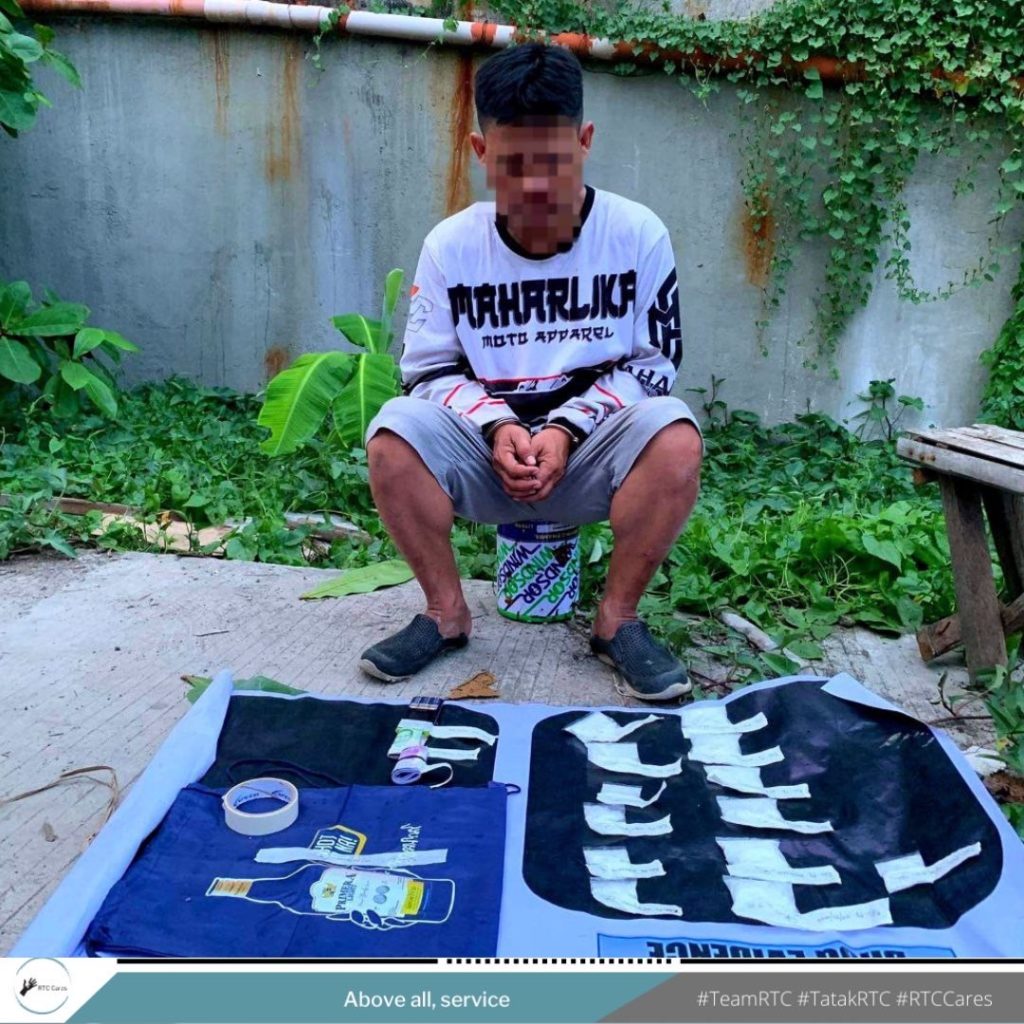 Janitor, who moonlights as ‘bodegero of shabu’, nabbed with P1.5M drugs in Talisay bust.