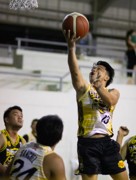 The Panthers' Kyle Co goes for a layup during their game versus the Dolphins in the Badboyz Basketball Club (BBC) Season 12. | Photo from the BBC