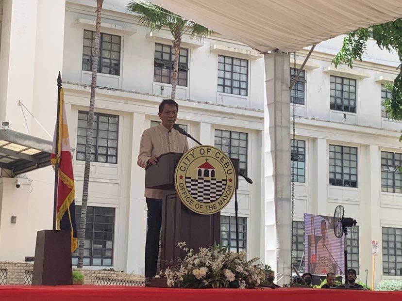 Cebu City Mayor Michael Rama made a report on his accomplishments in his first 100 days in office in a ceremony held at the Plaza Sugbo on Monday, October 3, 2022.| Wenilyn B. Sabalo