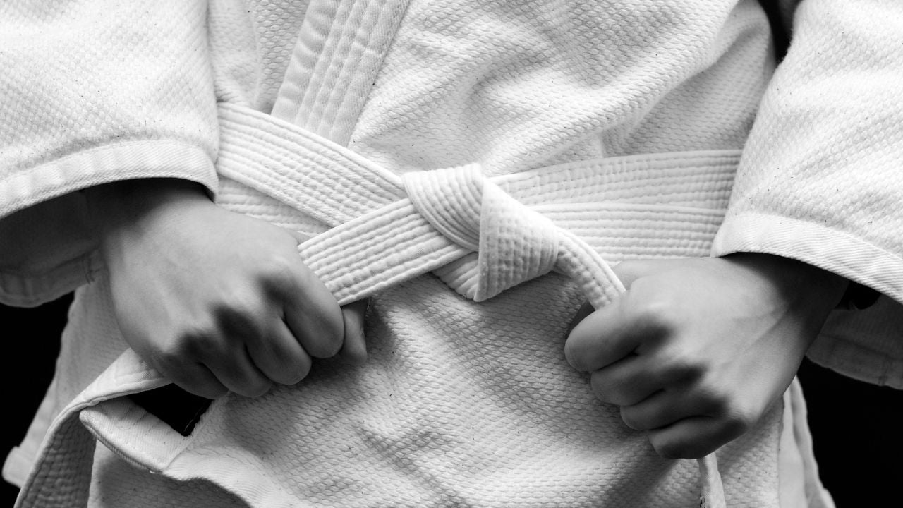 6-year-old Aielle Aguilar repeats as jiu-jitsu world champion