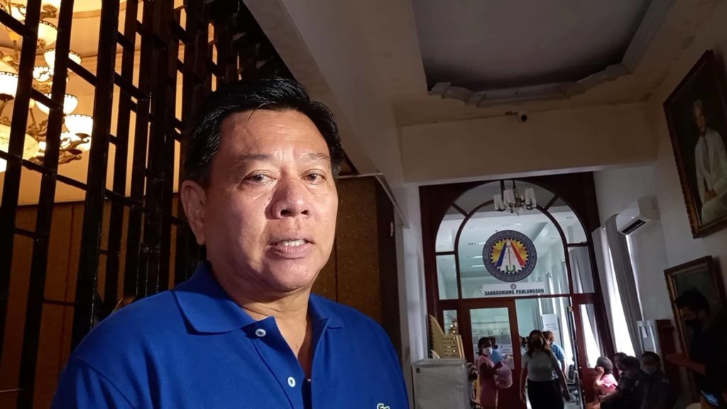 Mandaue City Councilor Jimmy Lumapas, chairman of the committee on transportation, says that the City Council approved his proposed resolution to request the City Social Welfare and Services and the Mandaue Enforcement Unit to clear the city's streets and sidewalks of beggars, badjaos, migrant carollers and deranged persons. | Mary Rose Sagarino