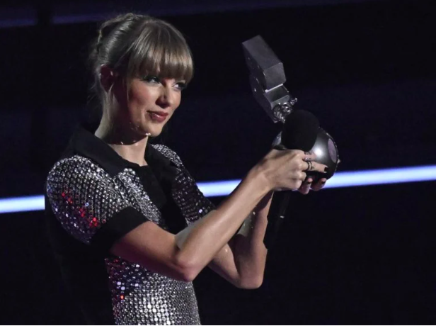 Taylor Swift hits out at ‘excruciating’ Ticketmaster tour chaos. Taylor Swift poses with the award for “Best Video” during the 2022 MTV Europe Music Awards in Düsseldorf, on Nov. 13, 2022. Image: AFP/Sascha Schuermann
