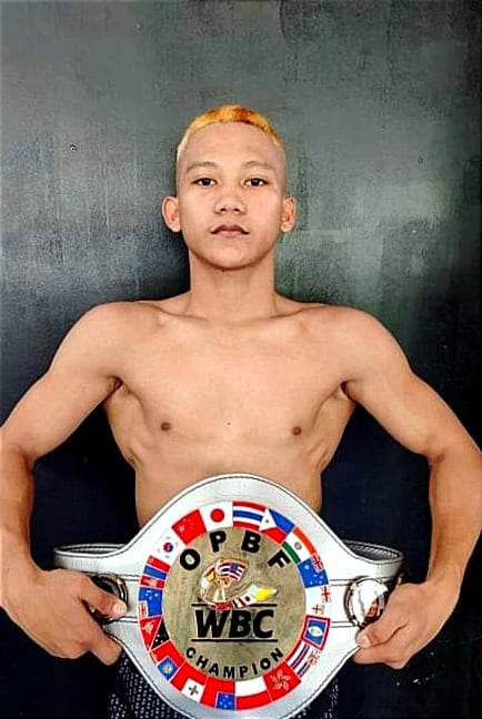 John Paul Gabunilas, who is the OPBF youth light flyweight title, will fight former Philippine flyweight champion Jessie “Little Giant” Espinas in a non-title showdown in “Engkwentro 8” at the San Fernando Sports Complex on Dec. 20. | Photo from ARQ Sports Facebook page