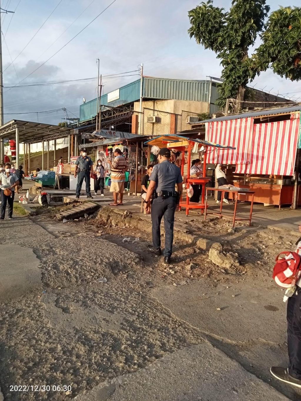 Photo of Danao City police for story: Cops on alert as CV residents welcome new year