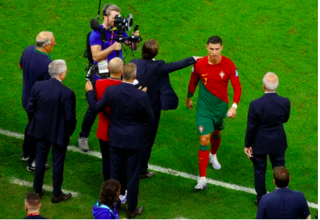 FILE PHOTO: December 6, 2022 Portugal’s Cristiano Ronaldo leaves the pitch after the match as Portugal progress to the quarter-finals in the Fifa World Cup Qatar 2022. REUTERS/Paul Childs