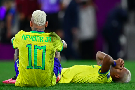 Brazil’s forward #10 Neymar and Brazil’s forward #21 Rodrygo react after losing in the penalty shoot-out after extra-time of the Qatar 2022 World Cup quarter-final football match between Croatia and Brazil at Education City Stadium in Al-Rayyan, west of Doha, on December 9, 2022. (AFP)