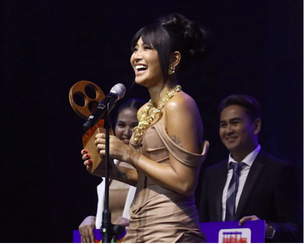 ‘ON CLOUD 9’ “Deleter” star Nadine Lustre says winning best actress at the Metro Manila Film Festival on Tuesday feels “super unreal.” —PHOTO FROM VIVA