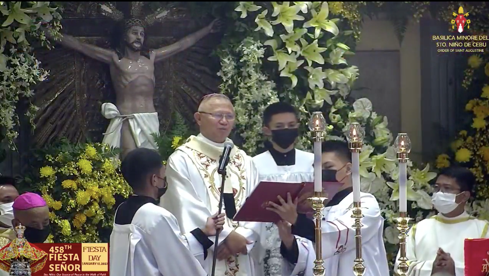 Cebu Archbishop Jose Palma presides the Solemn Pontifical Mass at 6 a.m. on Sunday, Jan. 15.