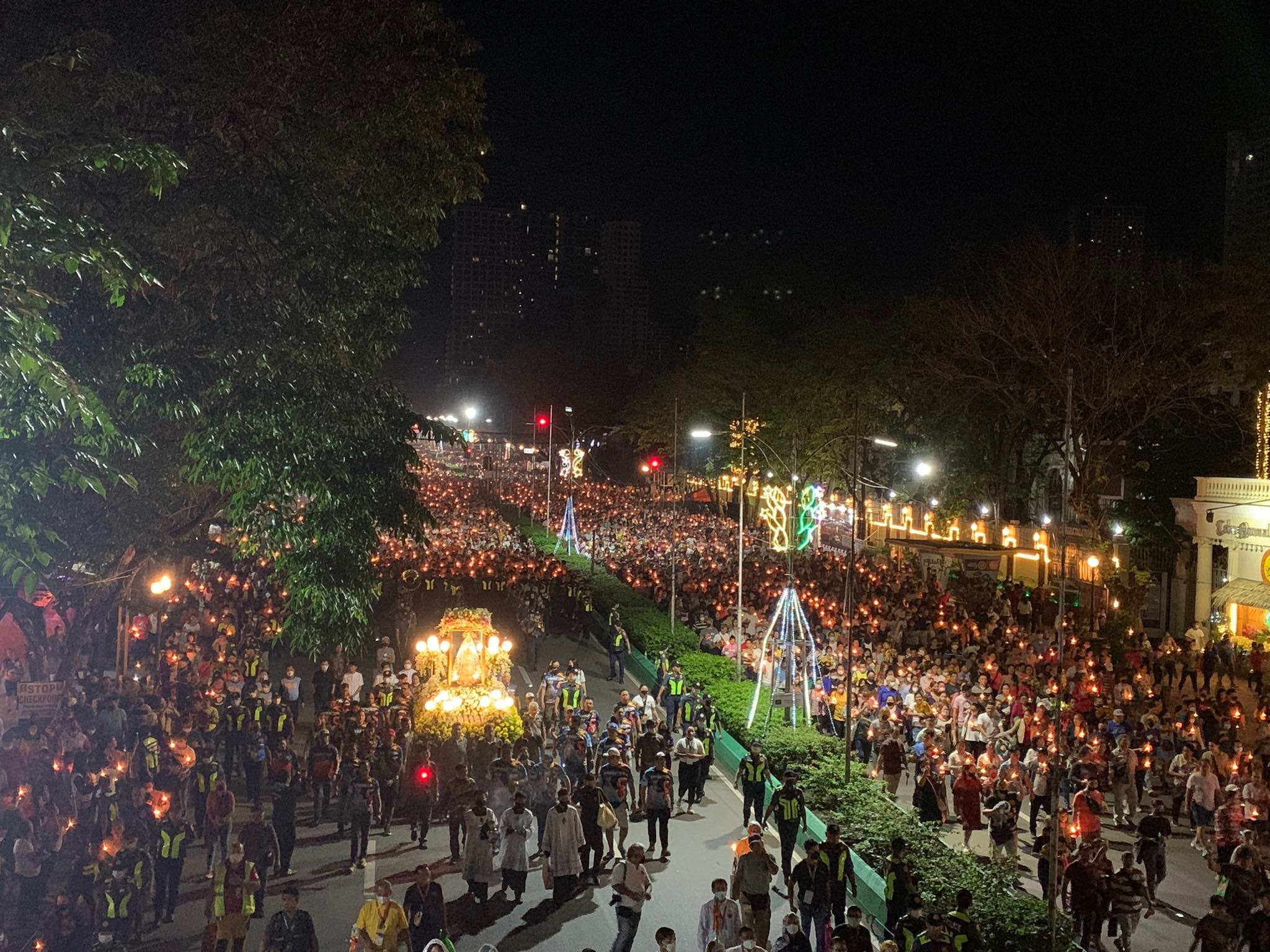 Walk with Mary draws thousands of devotees in Cebu City Cebu Daily News