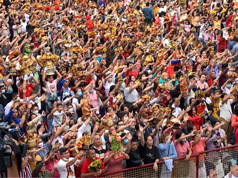 Augustinian priests have estimated the crowd at the Basilica Minore del Sto. Niño de Cebu, who attended the opening salvo of the