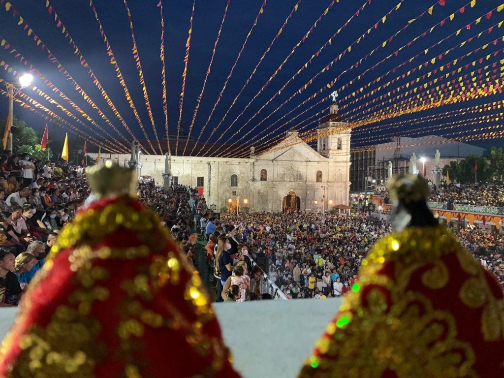 35,000 devotees join 2023 Fiesta Senor's Opening Salvo. Augustinian priests have estimated the crowd in and around the Basilica Minore del Sto. Niño de Cebu, who attended the opening salvo of this year's Fiesta Señor. | Morexette Marie Erram