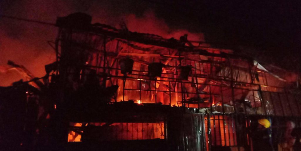Photo of a burning house in Barangay Basak, Lapu-Lapu City.