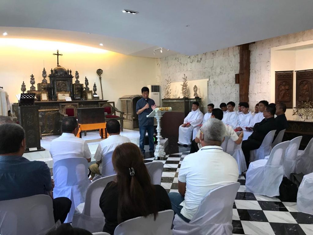 Silver Jubliarian Priests mark their 25 years of priesthood with the launching of a book about priesthood -- Ecce Sacerdos: Celebrating the Priesthood in 500 Years of Christianity." | Emmariel Ares
