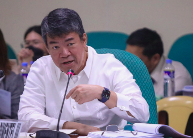 FILE PHOTO: Senate Minority Leader Aquilino “Koko” Pimentel during a public hearing on Wednesday, February 15, 2023. – Pimentel is calling for a change in the policy for availing pensions by retired local officials and their staff who did not meet the 15-year minimum service requirement of the Government Service Insurance System. He says that many elected officials and public servants holding temporary and co-terminus status on the national and local levels who would retire without a retirement fund and pension only because they have not met the 15-year minimum service requirement. (Bibo Nueva España/Senate PRIB)