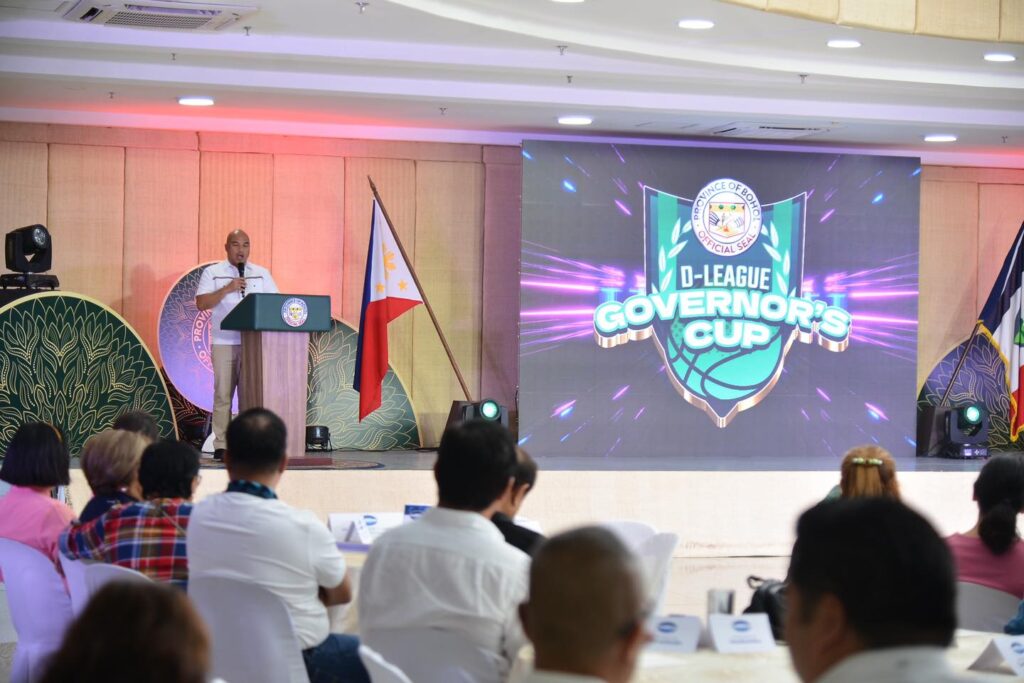 Bohol Governor Erico Aris Aumentado welcomes officials of the different localities participating in the first ever D-League Governor's Cup.