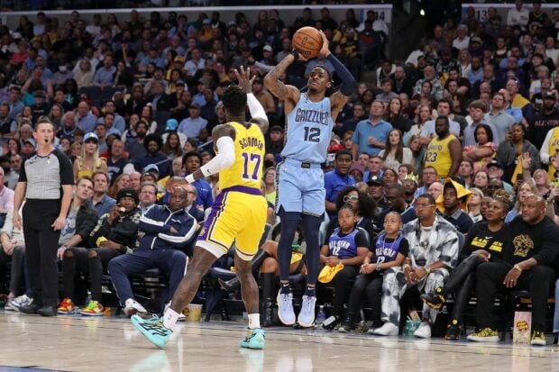 Grizzlies Lakers