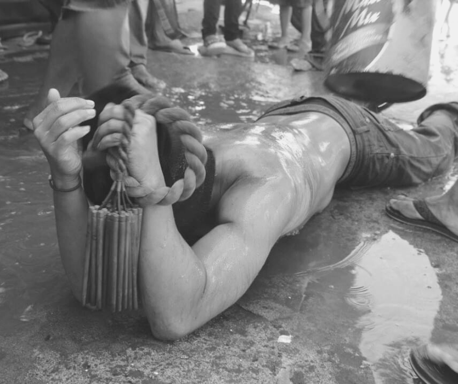 Self-Flagellation and crucifixion as extreme expression of faith | Photo by Dennis Gorecho
