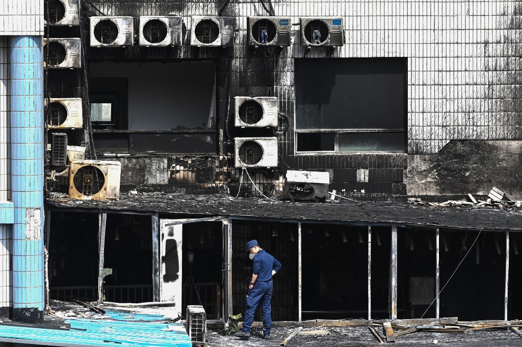 Fire kills more than two dozen patients in Beijing hospital