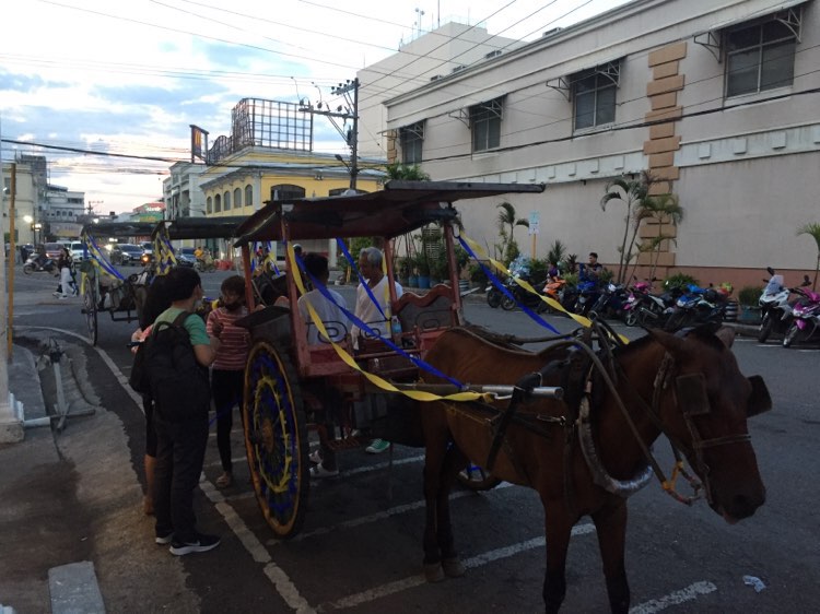 Kutseros in Cebu City: 'Naa pa mi basta naa pay gusto nga mosakay namo'. In photo are tartanillas transporting participants of the Gabii sa Kabilin from the Sugbu Chinese Heritage Museum to the Fort San Pedro in Cebu City and back.