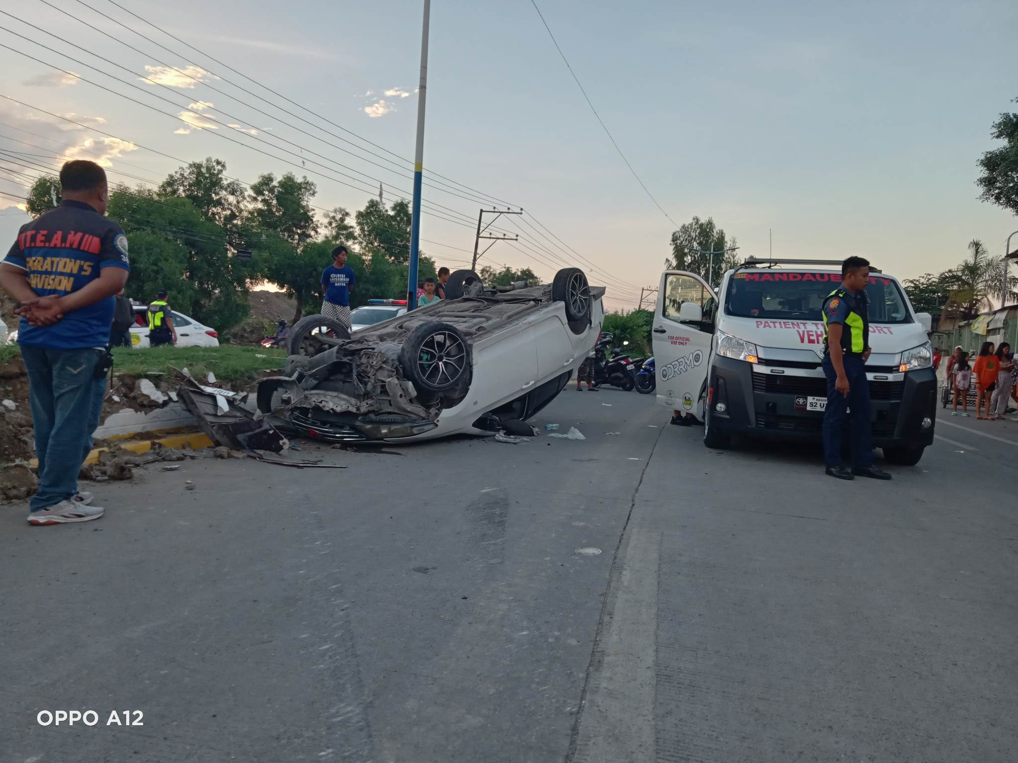IN PHOTOS Three injured in Mandaue accident Freedom News PH