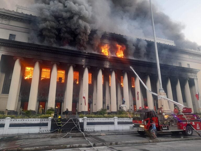 Manila post office fire
