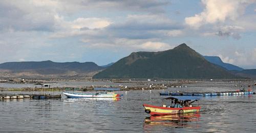 Photo showing Taal Volcano.