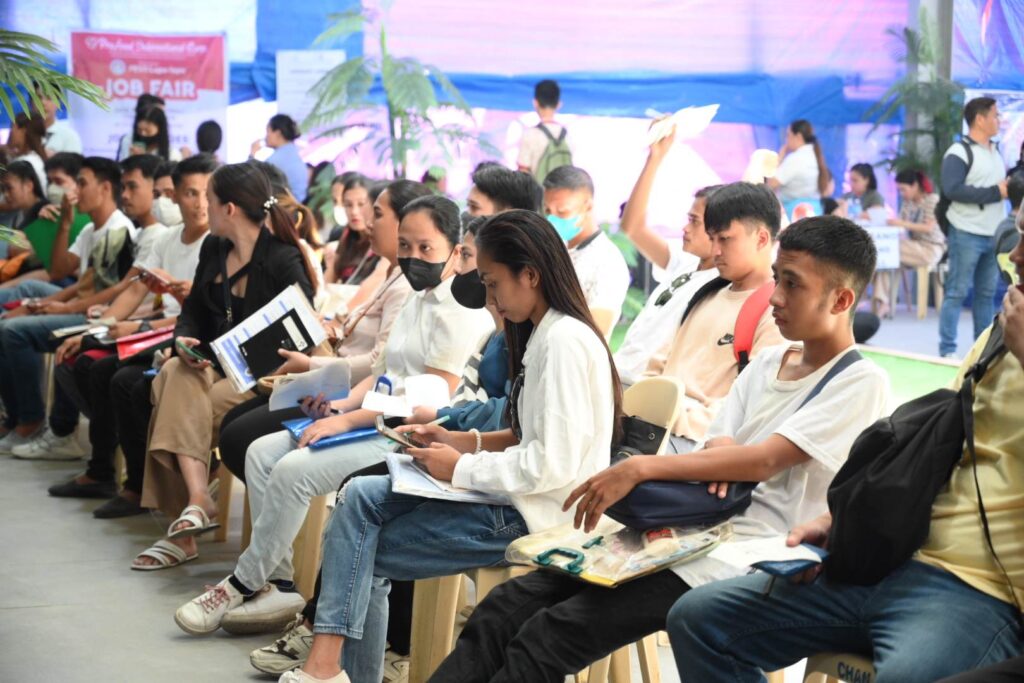 Job fair: Over 4,000 overseas jobs await job seekers in Central Visayas on Dec. 8