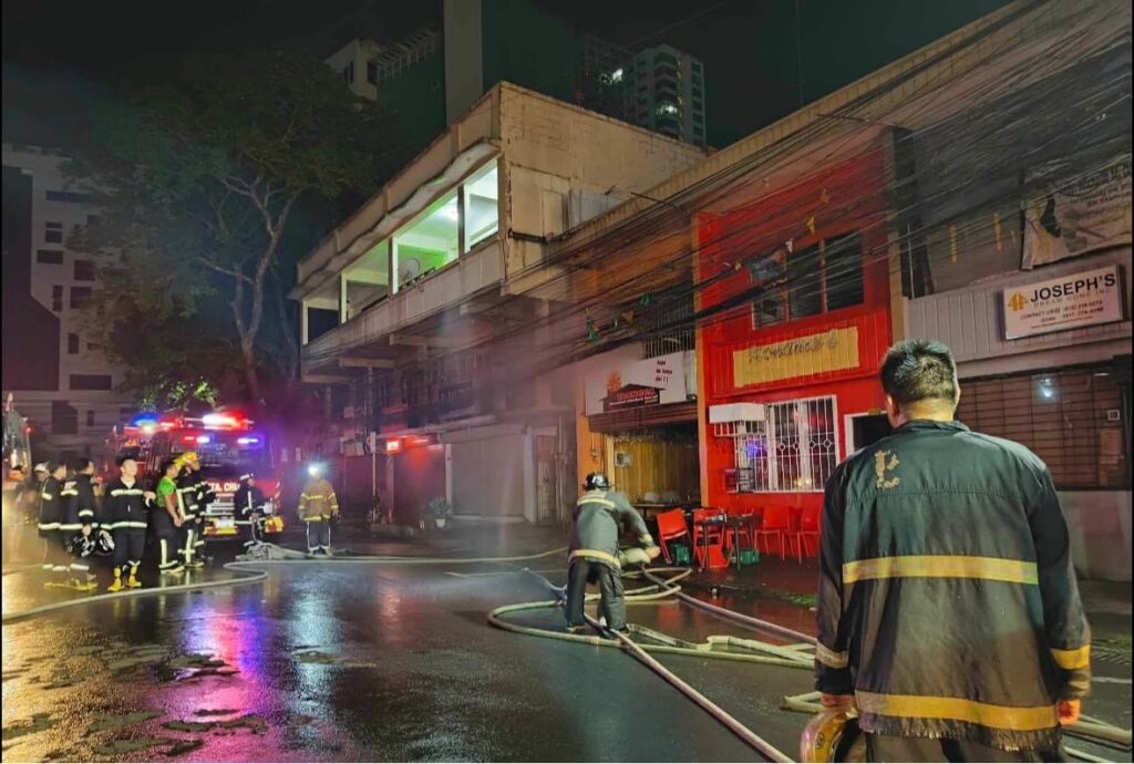 Firefighters respond to a fire alarm in Barangay Cogon Ramos in Cebu City on Tuesday evening, June 27.