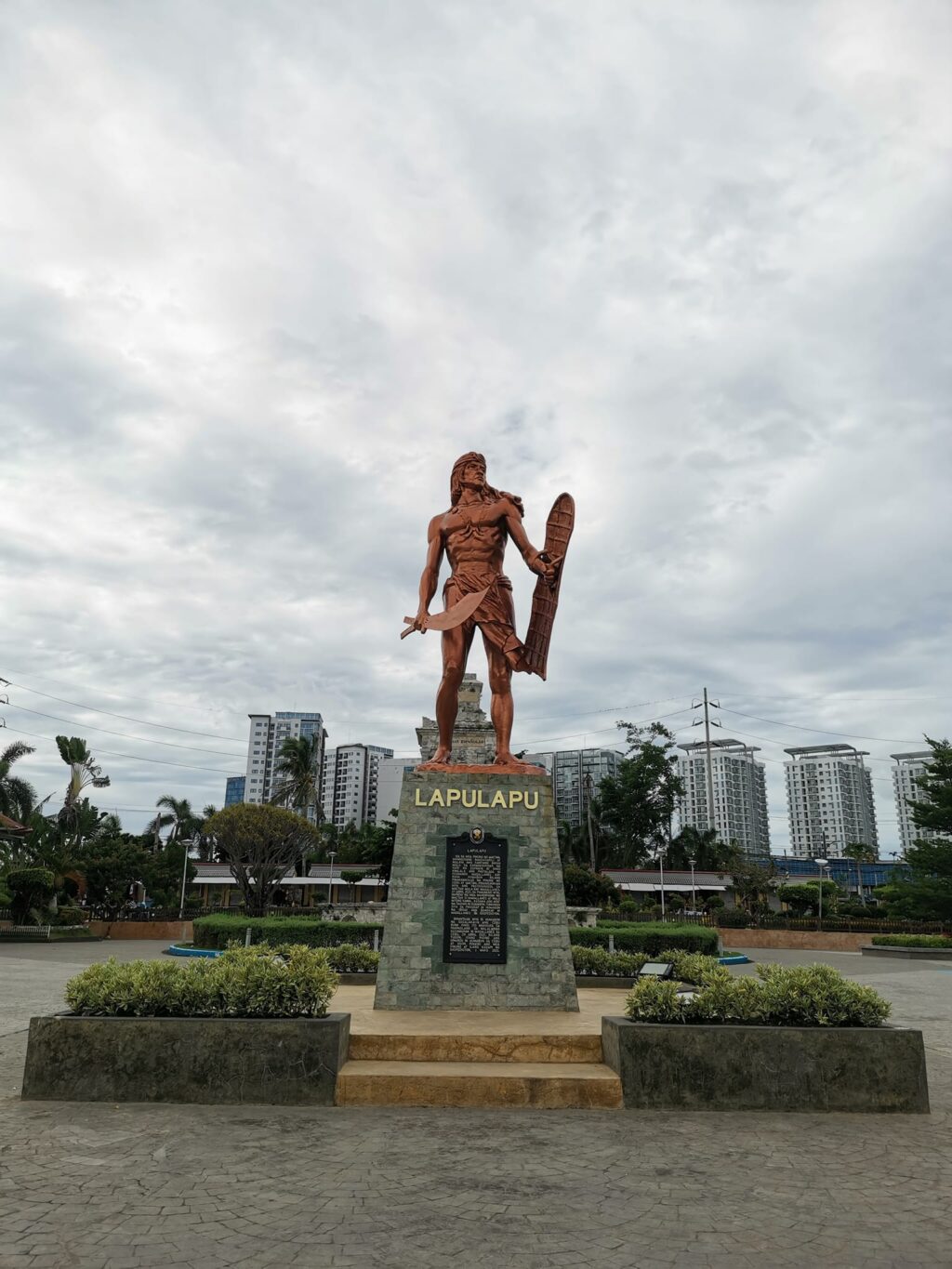 The statue of Datu Lapulapu that is now located at the Liberty Shrine in Barangay Mactan.