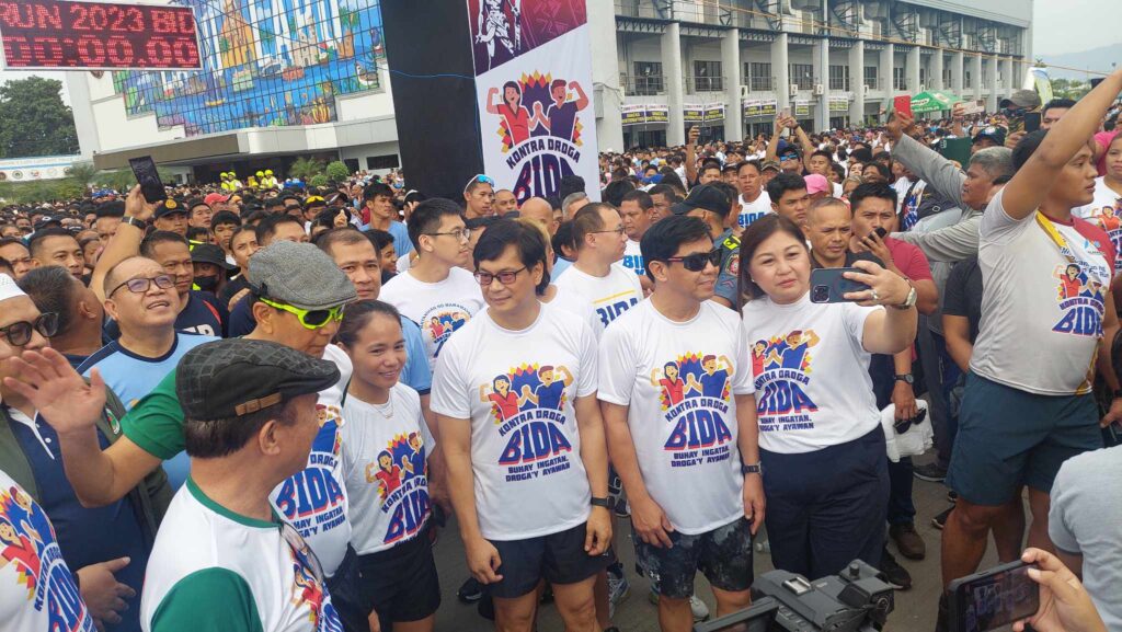 An estimated 25,000 individuals join the BIDA Run activities at the Hoops Dome area in Lapu-Lapu City today, July 29. | Futch Anthony Inso