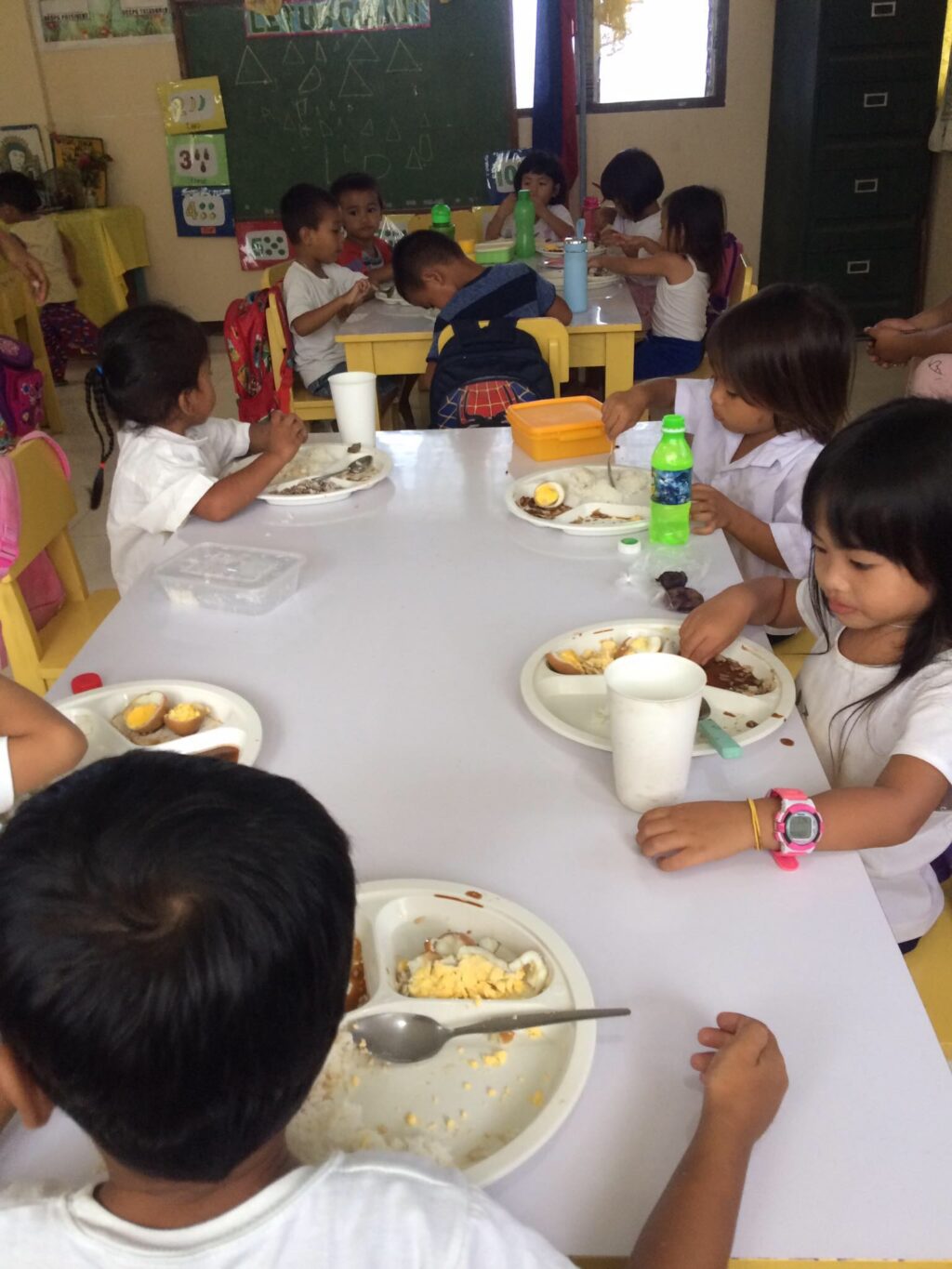 Chipping away at malnutrition: Is feeding 79,000 kids for 120 days in Cebu province enough for now?