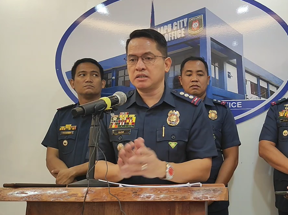 Lapu-Lapu police, Duterte