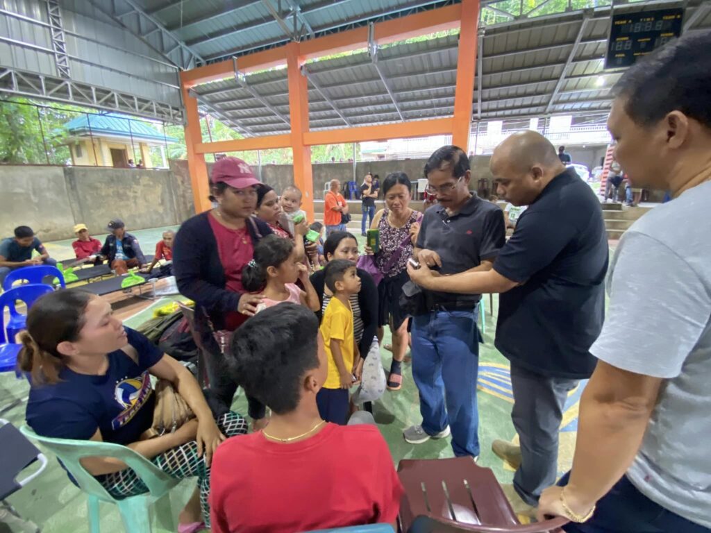 Bohol Governor Erico Aris Aumentado visits families in Sitio Ilaud, Barangay Campagao in Bilar town that were affected by the Sept. 7 encounter between suspected rebels and government troops.