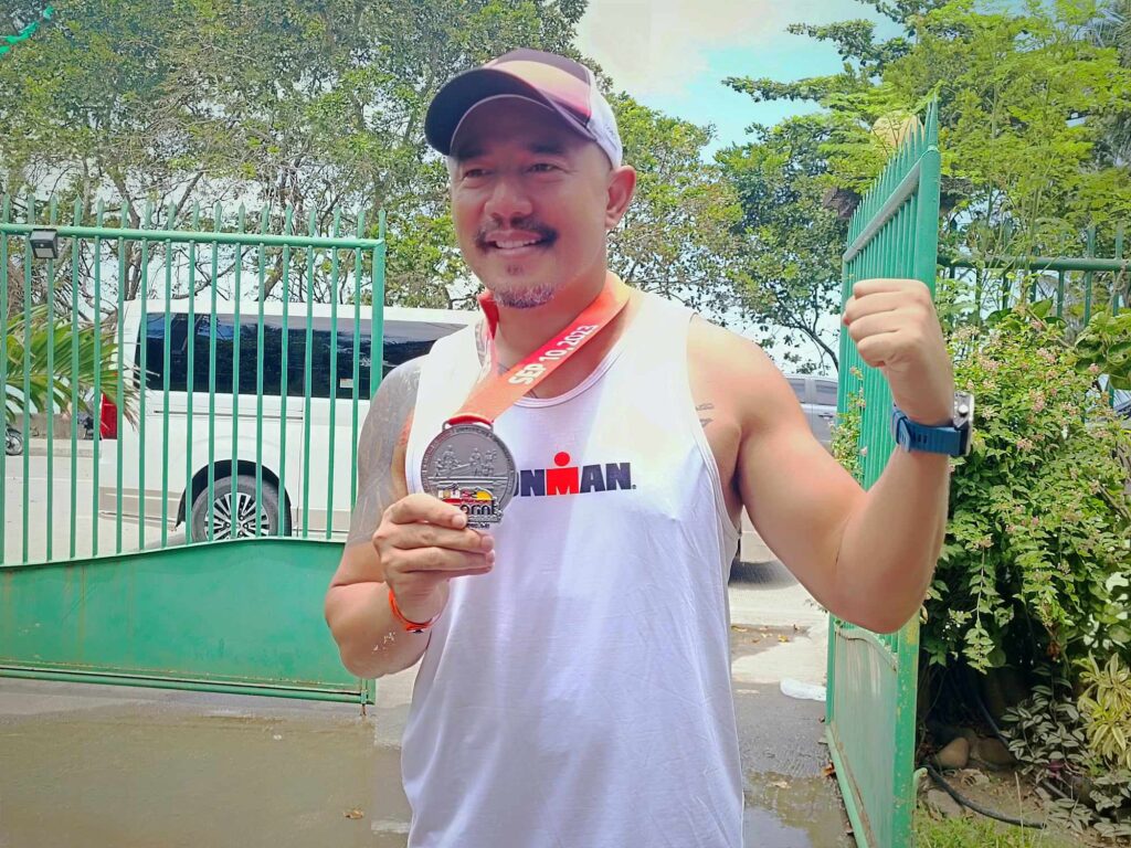 Mayor Seth Frederick "Bullet" Jalosjos shows why the Ironman 70.3 should be held in the city. | Glendale G. Rosal 