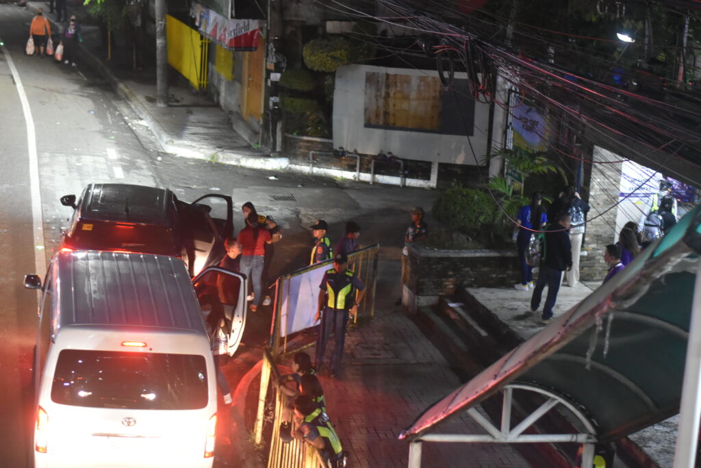 Cebu City police makes minor adjustments for traffic for 2nd day of Bar exams