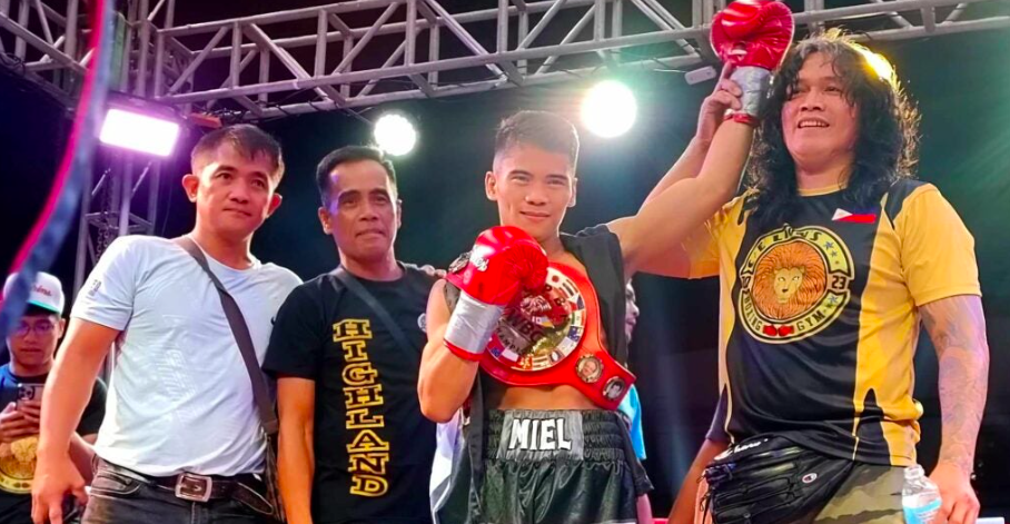 Miel “Silent Assassin” Fajardo (3rd from left), who stopped John Paul Gabunilas in the first round of their fight at the Hoops Dome in Lapu-Lapu City last August, has been recognized by the Games and Amusement Board as its Boxer of the Month for August. | Glendale G. Rosal