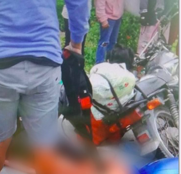 Lola dead after 2 motorcycles collide in Dalaguete, 5 others hurt. In photo one of the victims is being placed in a stretcher to be transported to the hospital. 