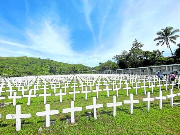 Kalag-Kalag ...DOH: Spare young kids from infection, keep them off crowded cemeteries