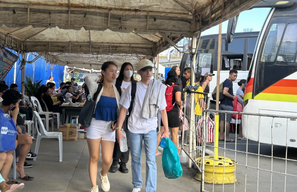 Cebu North Bus Terminal: 6,000 passengers noted in 2 days, more expected in next 2 days