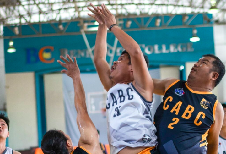 Players from Konstrukt and Knoxout battle for ball possession mid-air during their CABC Boysen Cup game. | Photo from CABC