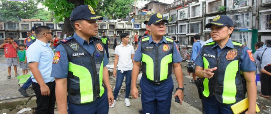 Police Brigadier General Anthony Aberin, director of Police Regional Office Central Visayas (PRO-7), and Police Colonel Ireneo B. Dalogdog, director of the Cebu City Police Office (CCPO), conducts an ocular inspection in some cemeteries in Cebu City on Tuesday, October 31, 2023. | Photo from the PRO-7 FB