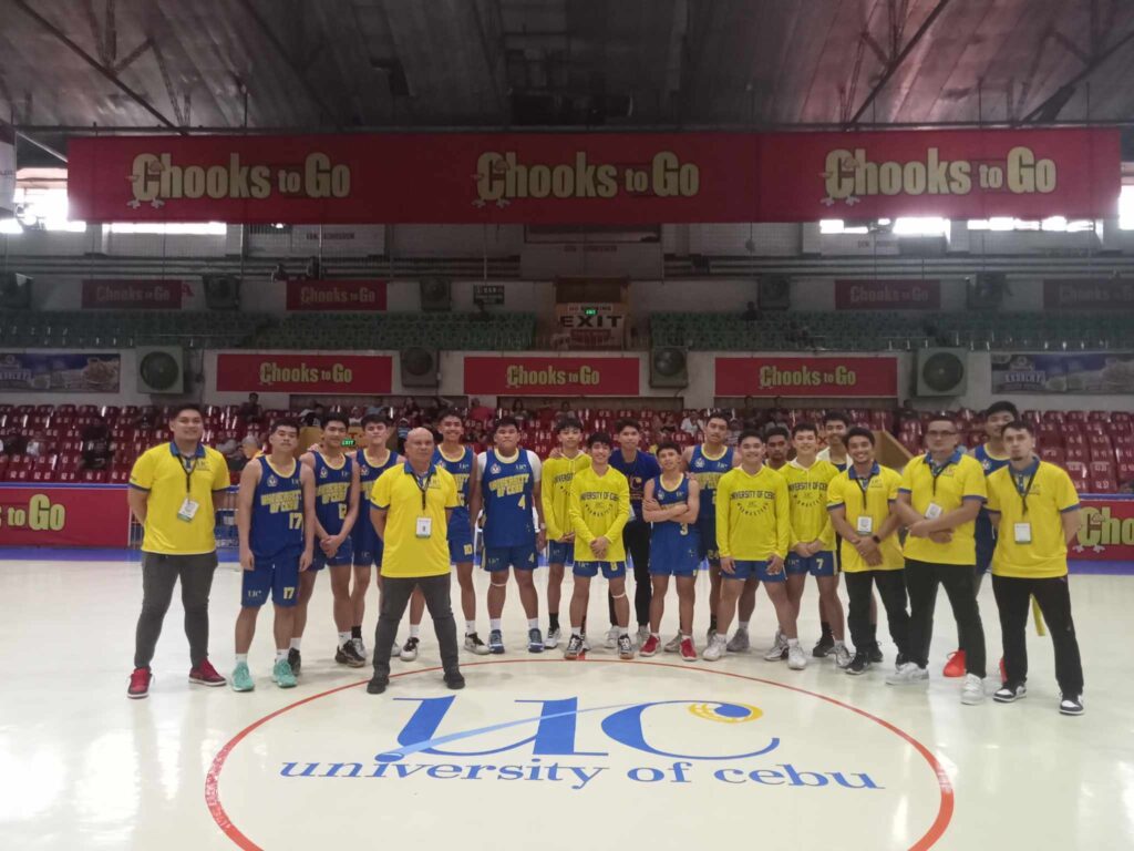 The UCLM Webmasters after their game in the Cesafi.