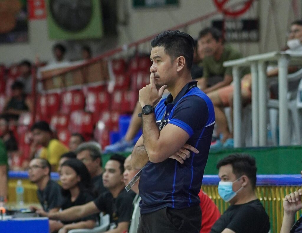 UC head coach files protest against Cesafi referee. In photo is Lawyer Kernn Sesante, UC Webmasters head coach. | Photo from the UC Webmasters Men's Basketball Facebook page