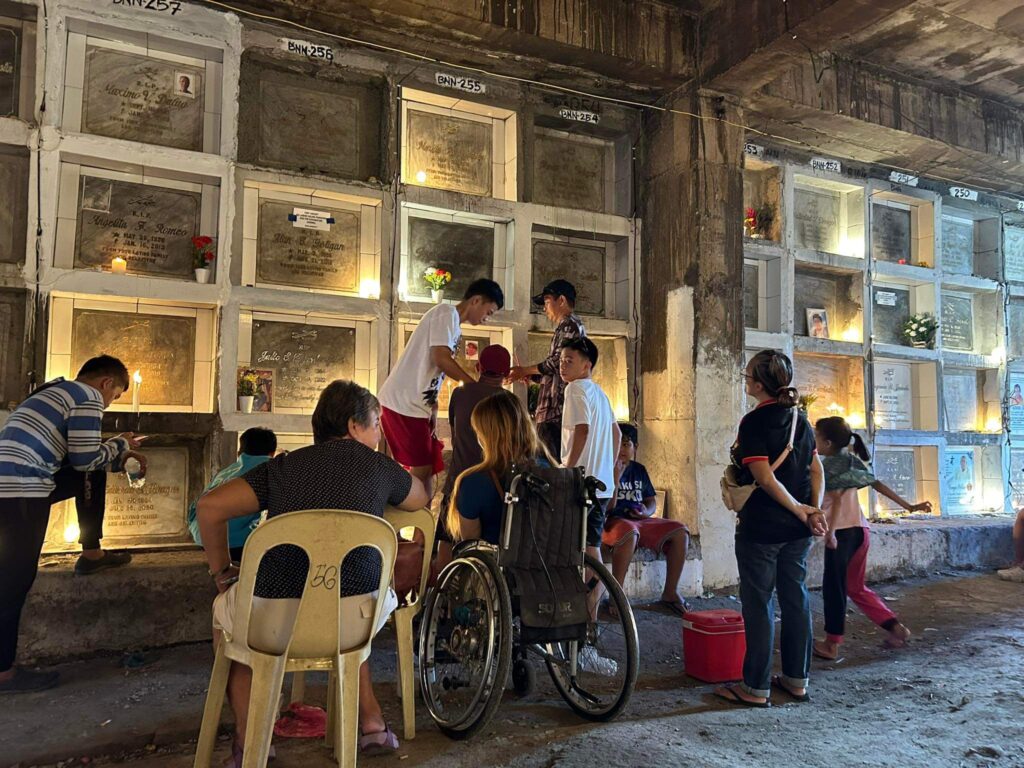 Residents visited their departed loved ones on Wednesday, November 1, 2023, in observance of the All Saints’ Day. | Photo by Niña Mae Oliverio